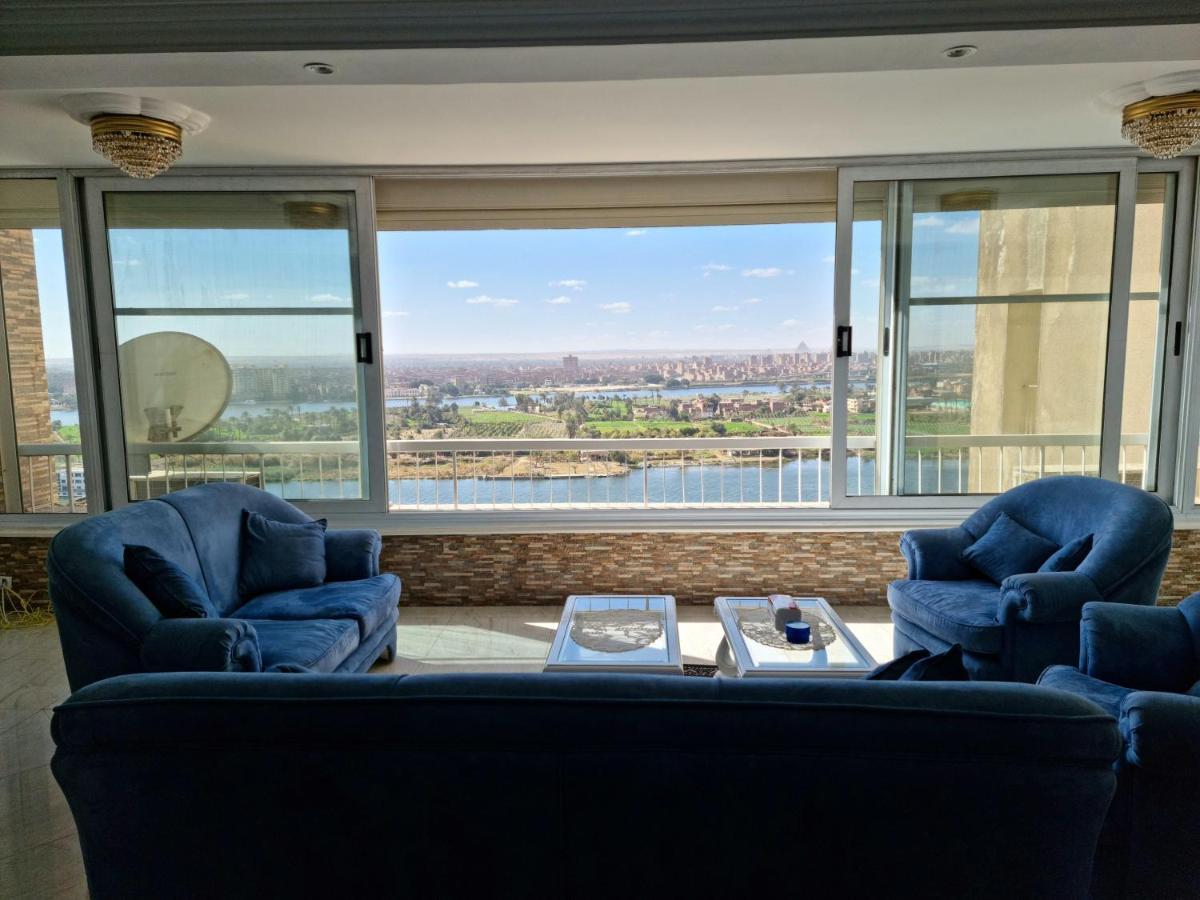Amazing Nile View And Pyramids Apartment Кайро Екстериор снимка