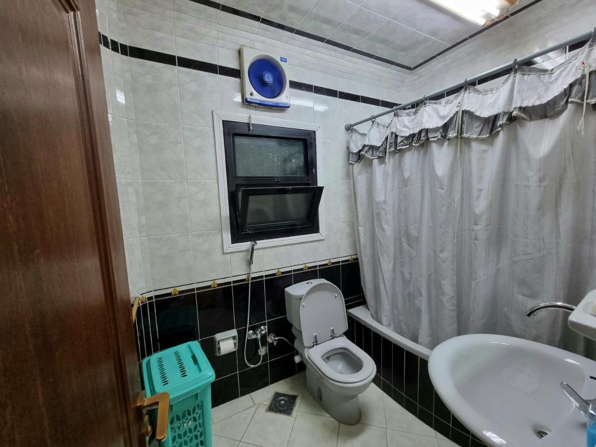Amazing Nile View And Pyramids Apartment Кайро Екстериор снимка