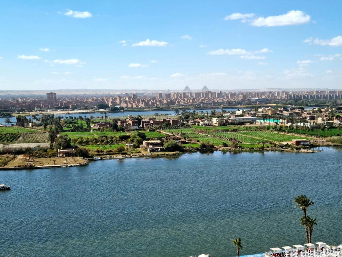 Amazing Nile View And Pyramids Apartment Кайро Екстериор снимка